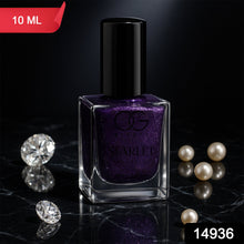 Smooth brush applicator of Purple Dazzle glitter nail paint