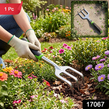 Three prong cultivator fork for loosening and aerating soil